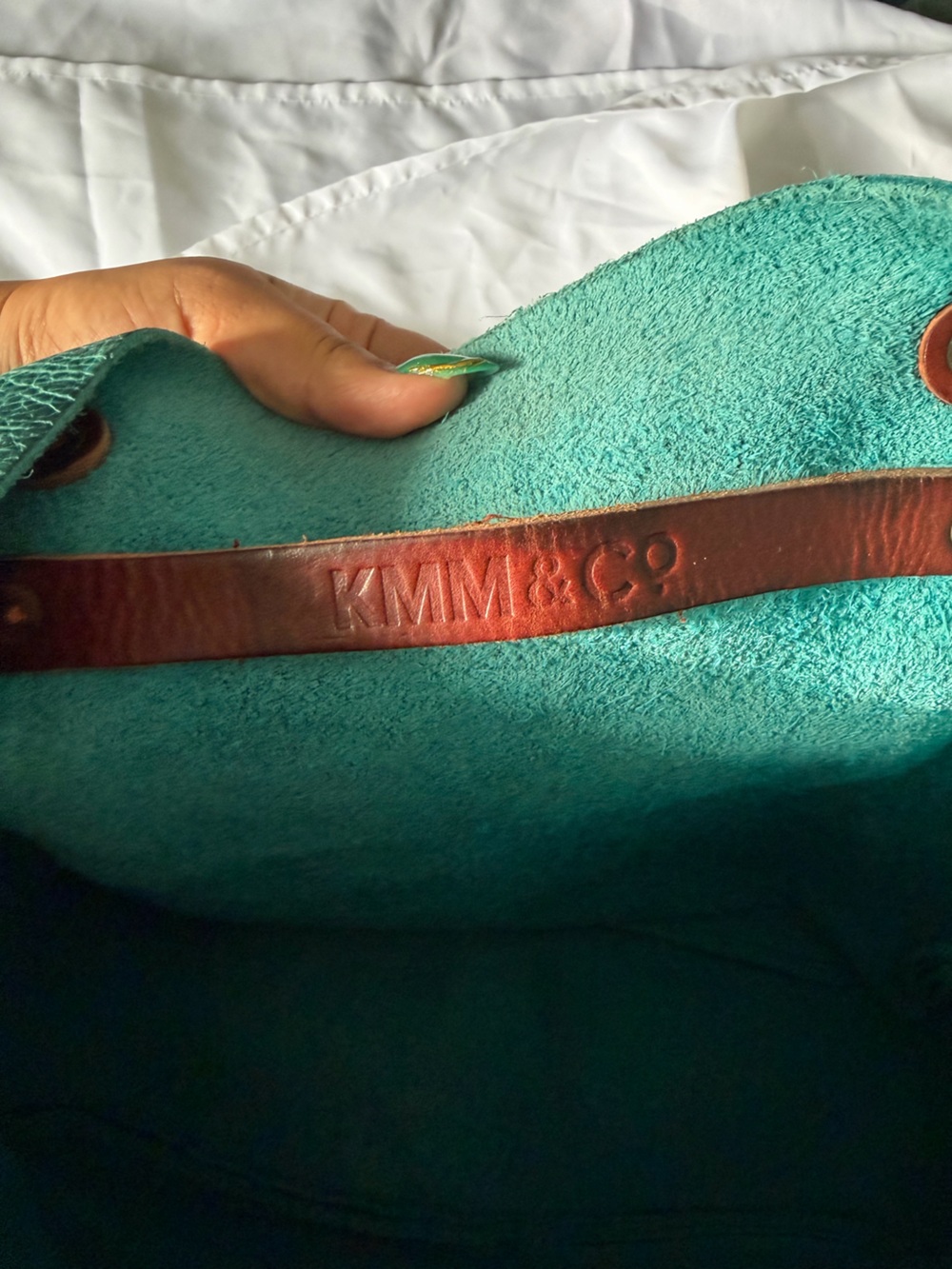 KMM and Co Carryall Tote in petrol blue bison - Picture 9 of 16